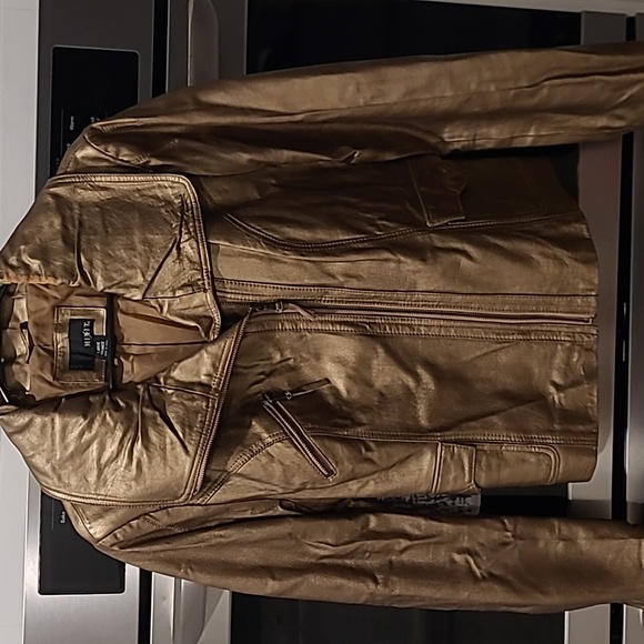 Leather Jacket - Picture 2 of 12
